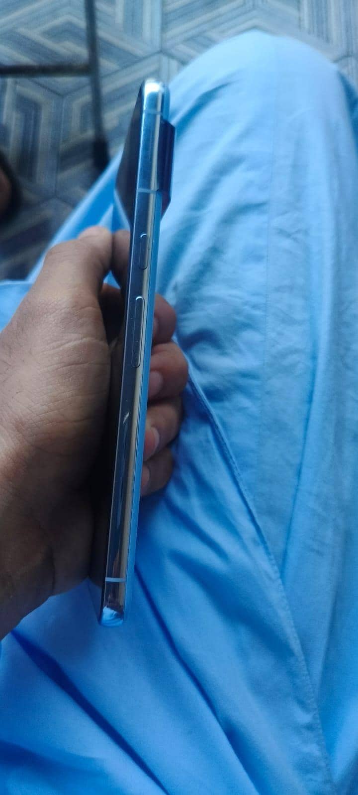 Google pixel 8 pro 3