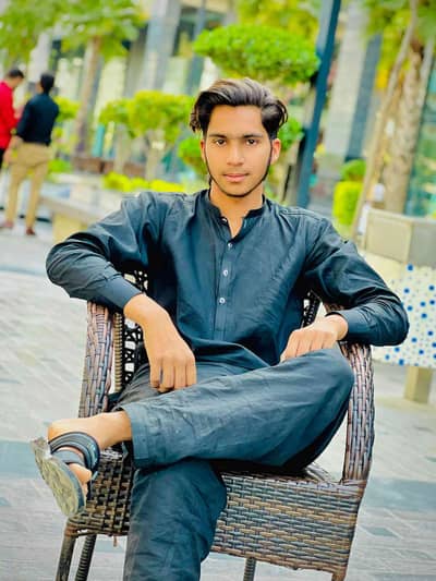 Hassan khan