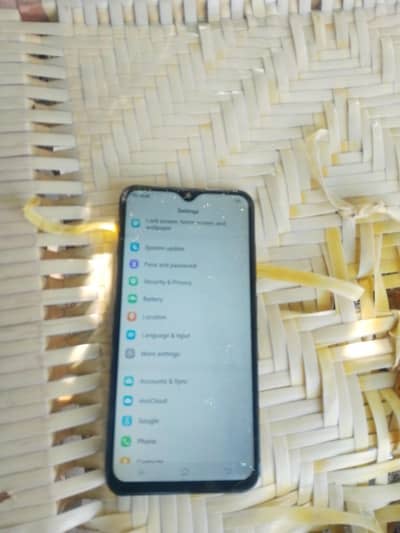 vivo 1823