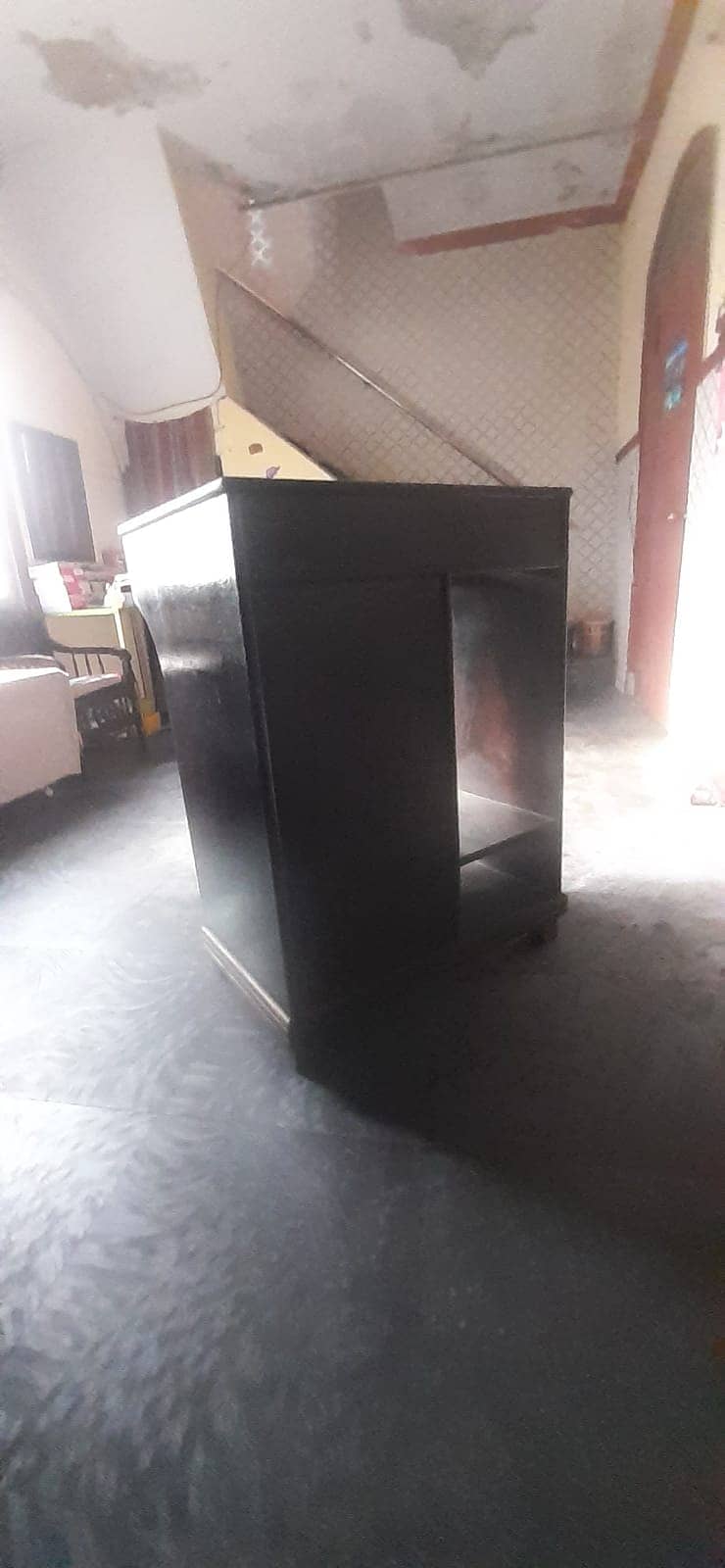 Computer table 1
