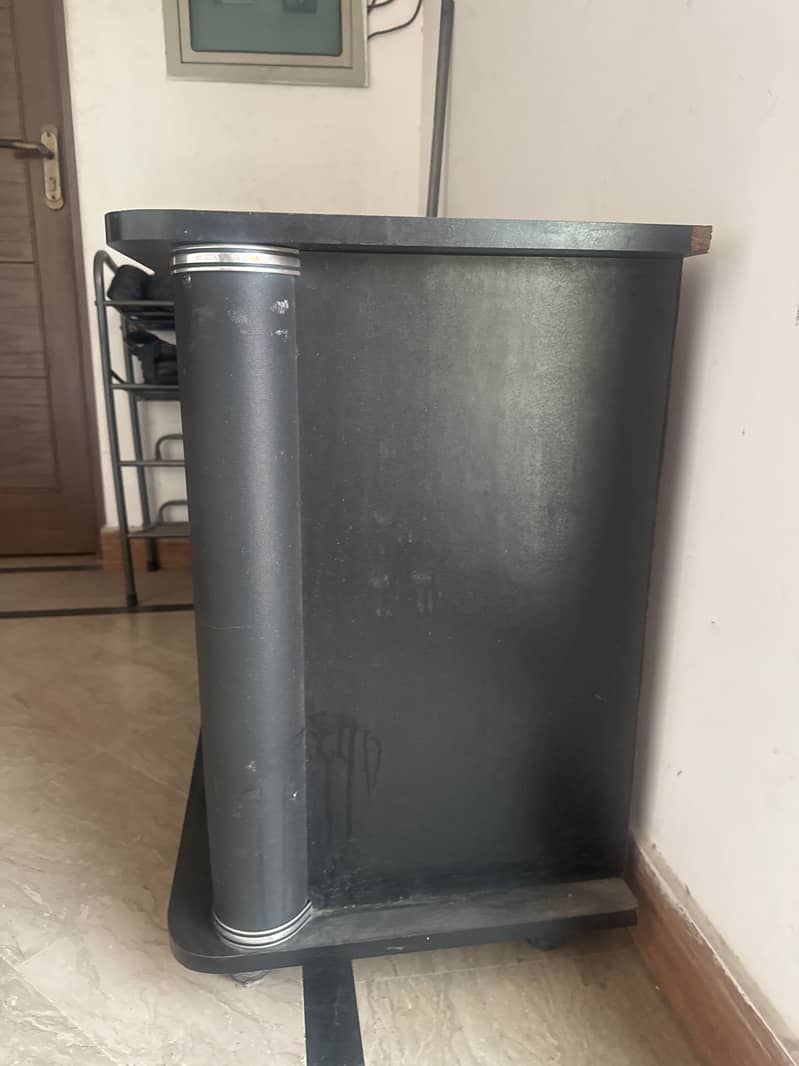 TV Table 1