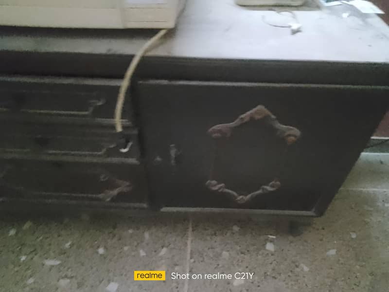 sideboard 2