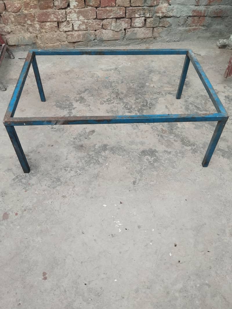 Frame table 0