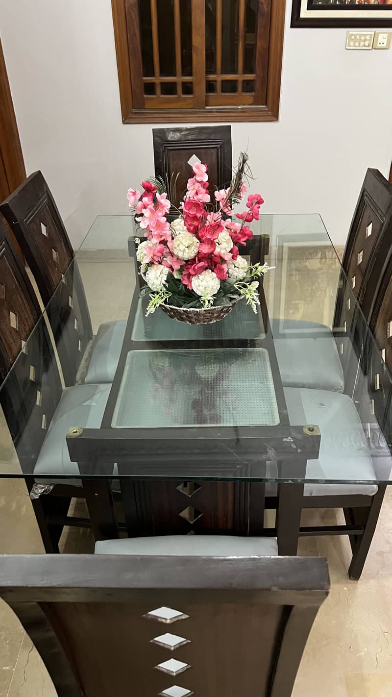 Dining table 3