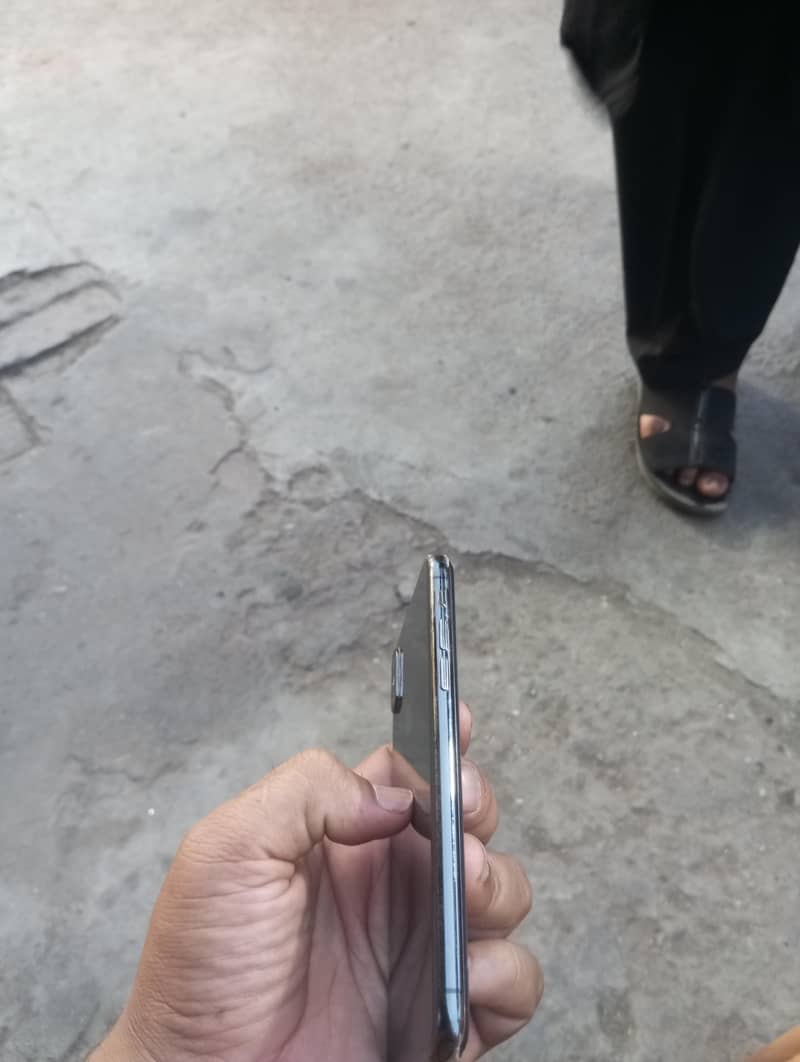 iphone xs 5