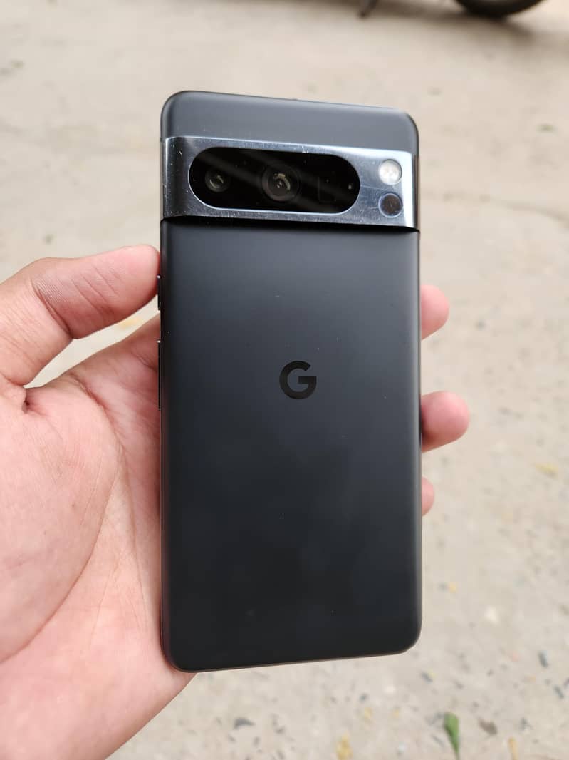 Google Pixel 8 Pro 0