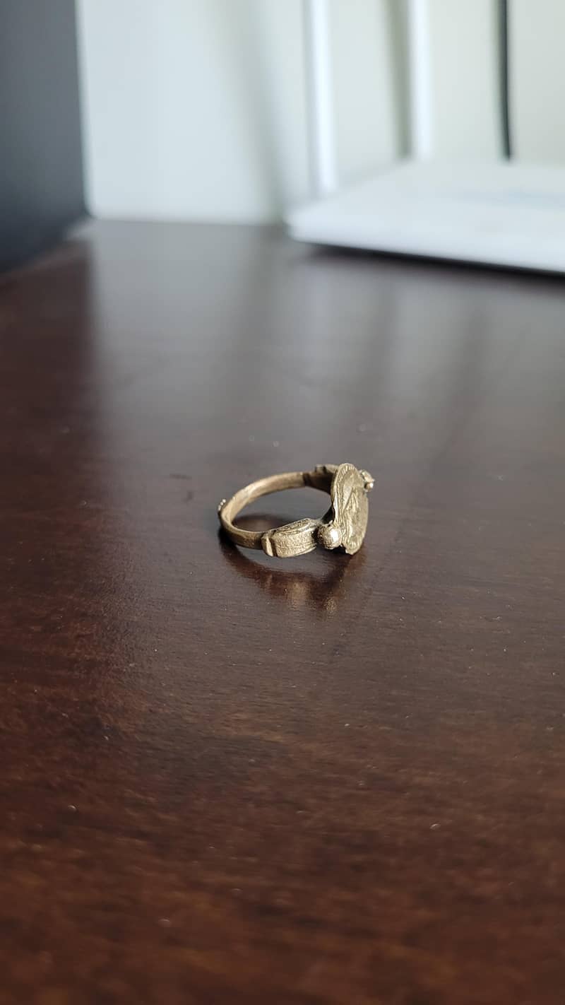 ANTIQUE RING 1