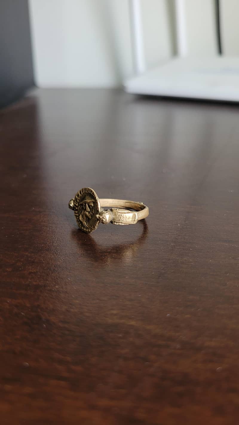 ANTIQUE RING 2