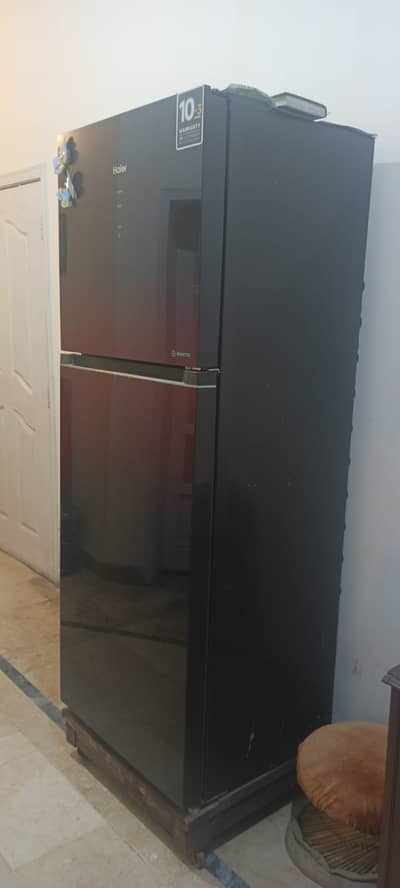 Haier Digital Inverter Full Size Glass Door Fridge | 10/10 - No Fault