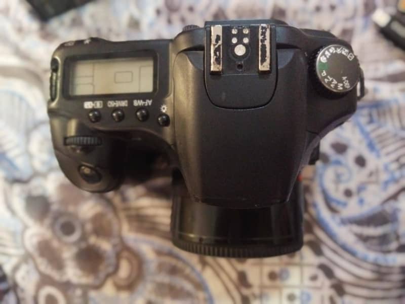 Canon 30 D Eos 0