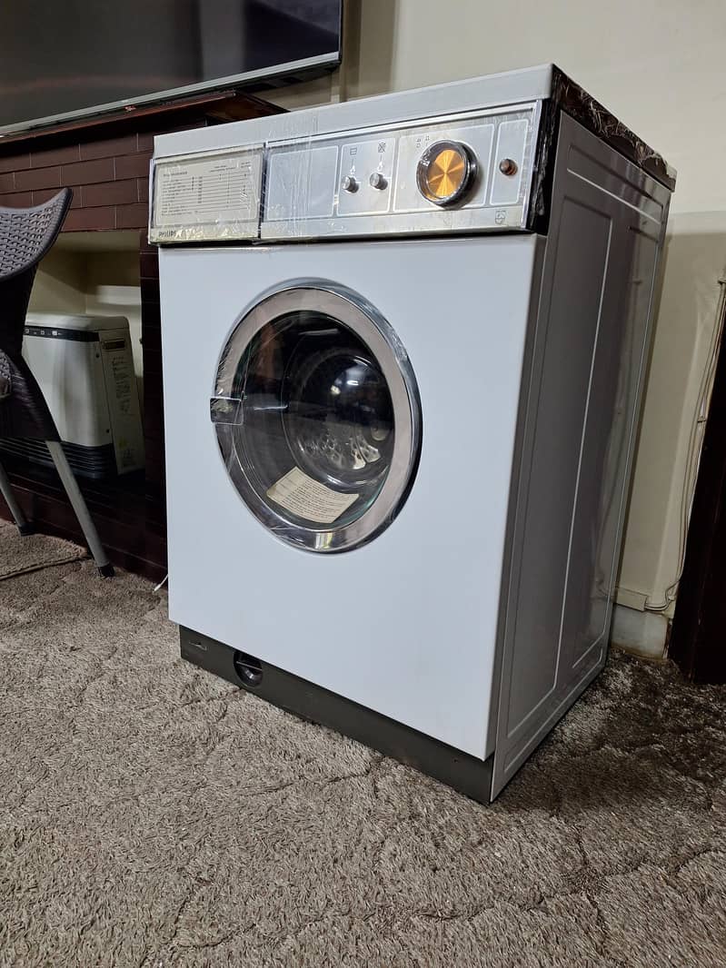 Phillips fully automatic washing machine 1