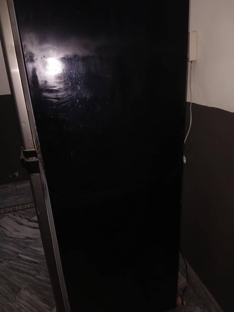 Orient Refrigerator 1