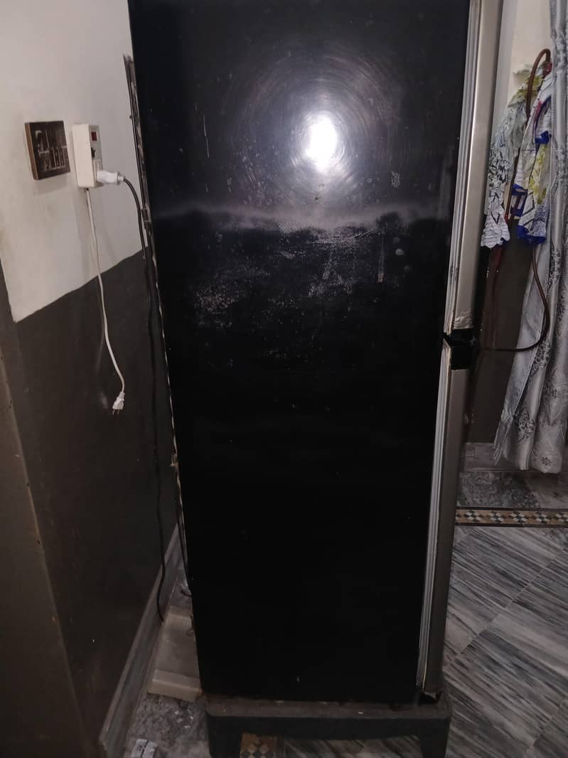 Orient Refrigerator 2