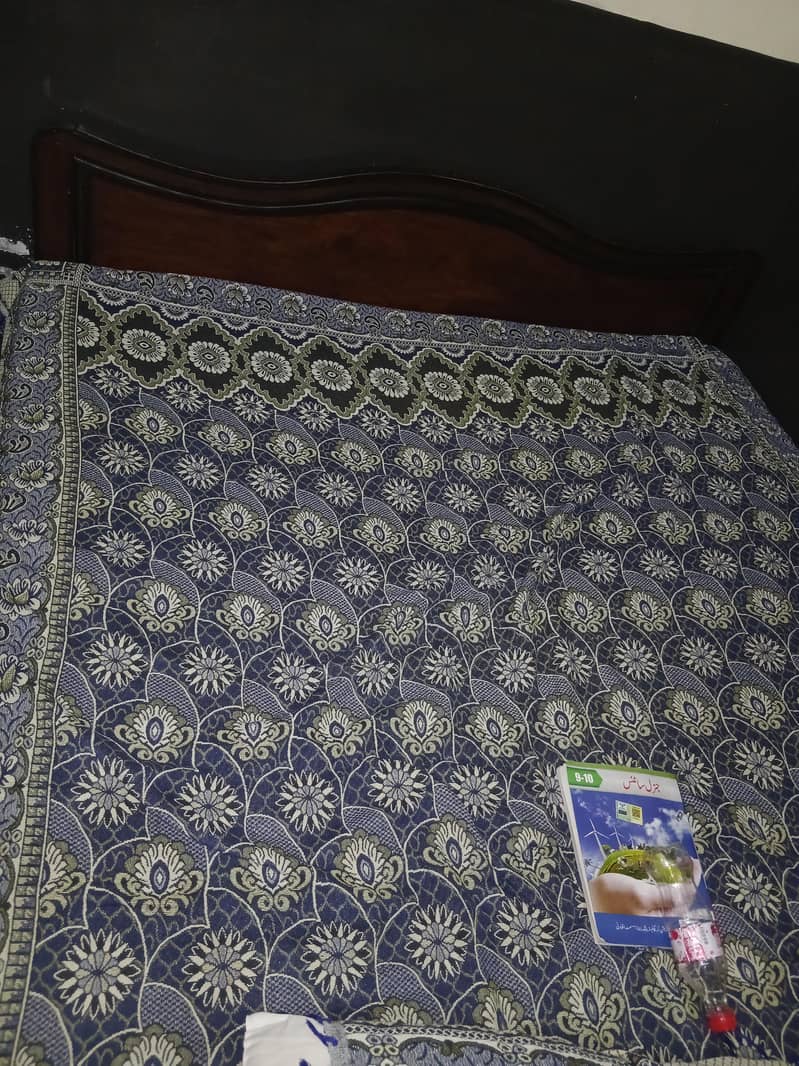 Double Bed 0