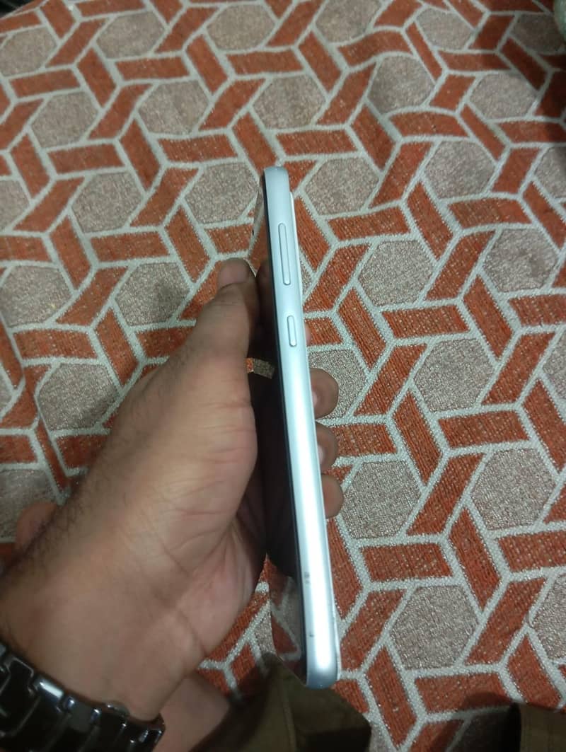 exchange only iphone 1