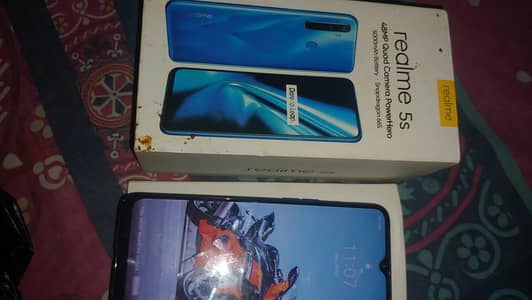 realme 5s 4gb 128gb  all OK seld pieces he all over ok set and box