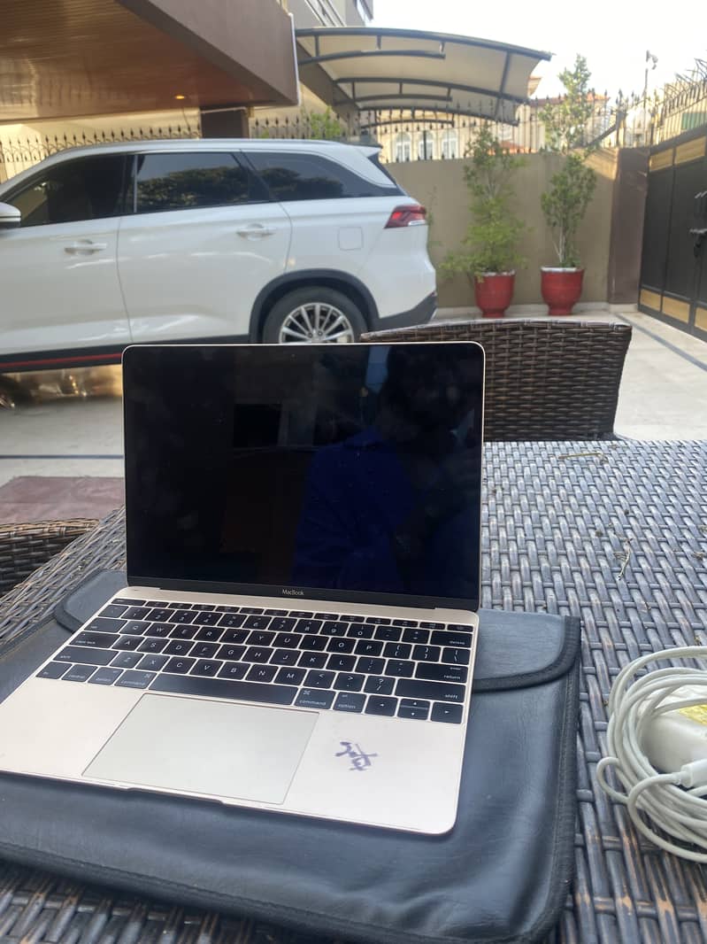 Macbook pro 2016 4