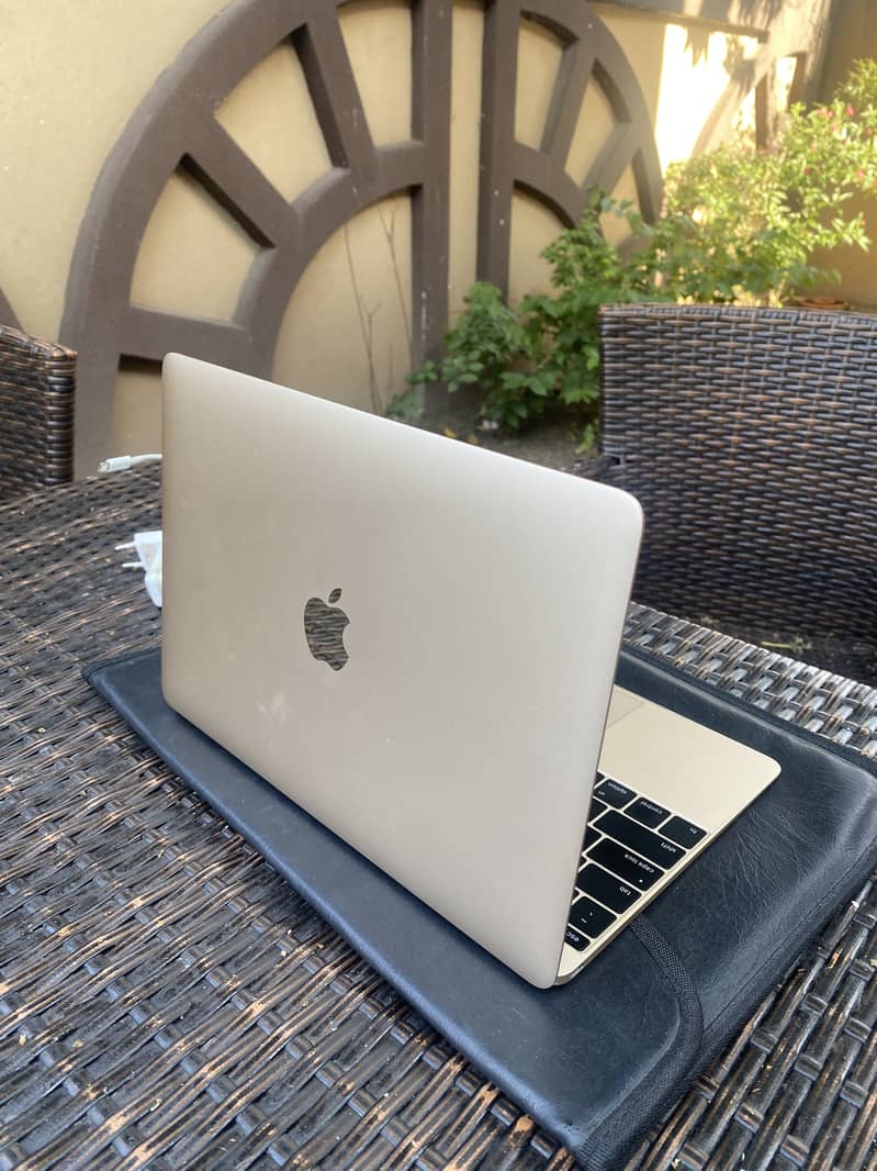 Macbook pro 2016 7