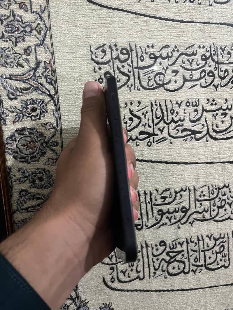 Iphone 12 4
