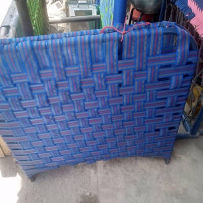 center folding Charpai