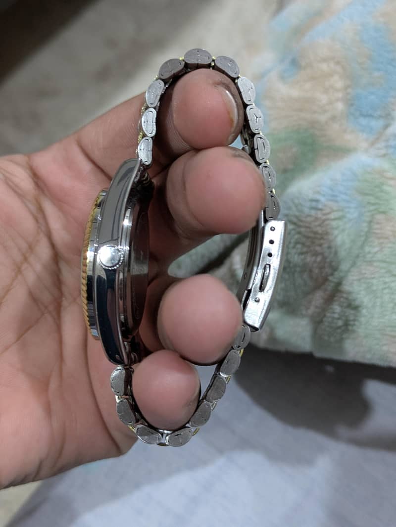 watch 2