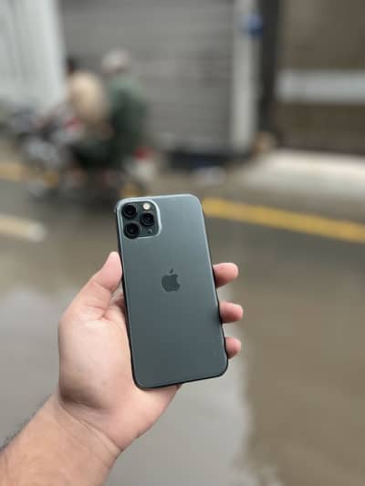 Iphone 11 pro 64gb factory unlock