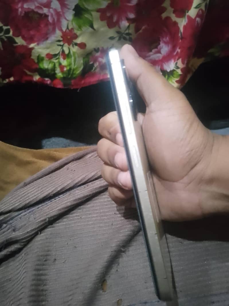 itelA70 5