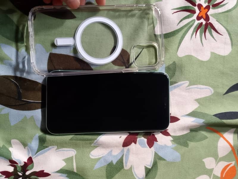 IPHONE 11 4
