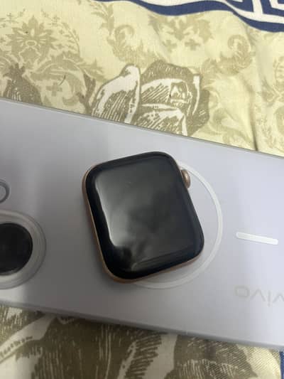 Apple Watch Series 5 Gold Complete box
