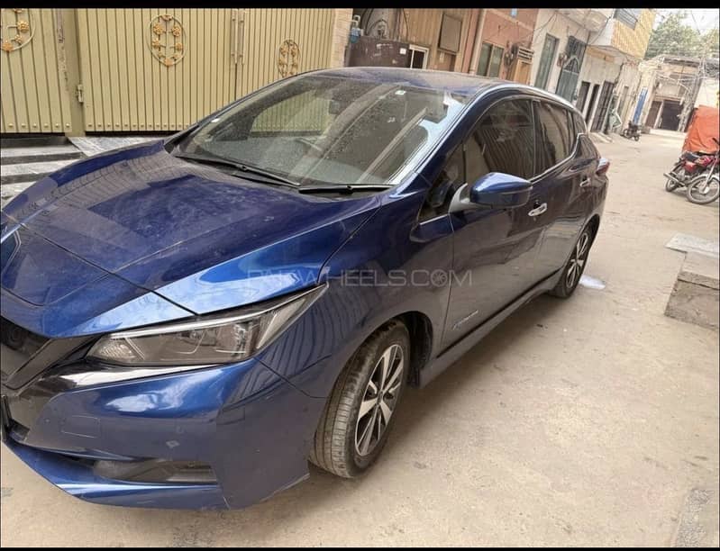 Nissan Leaf 6