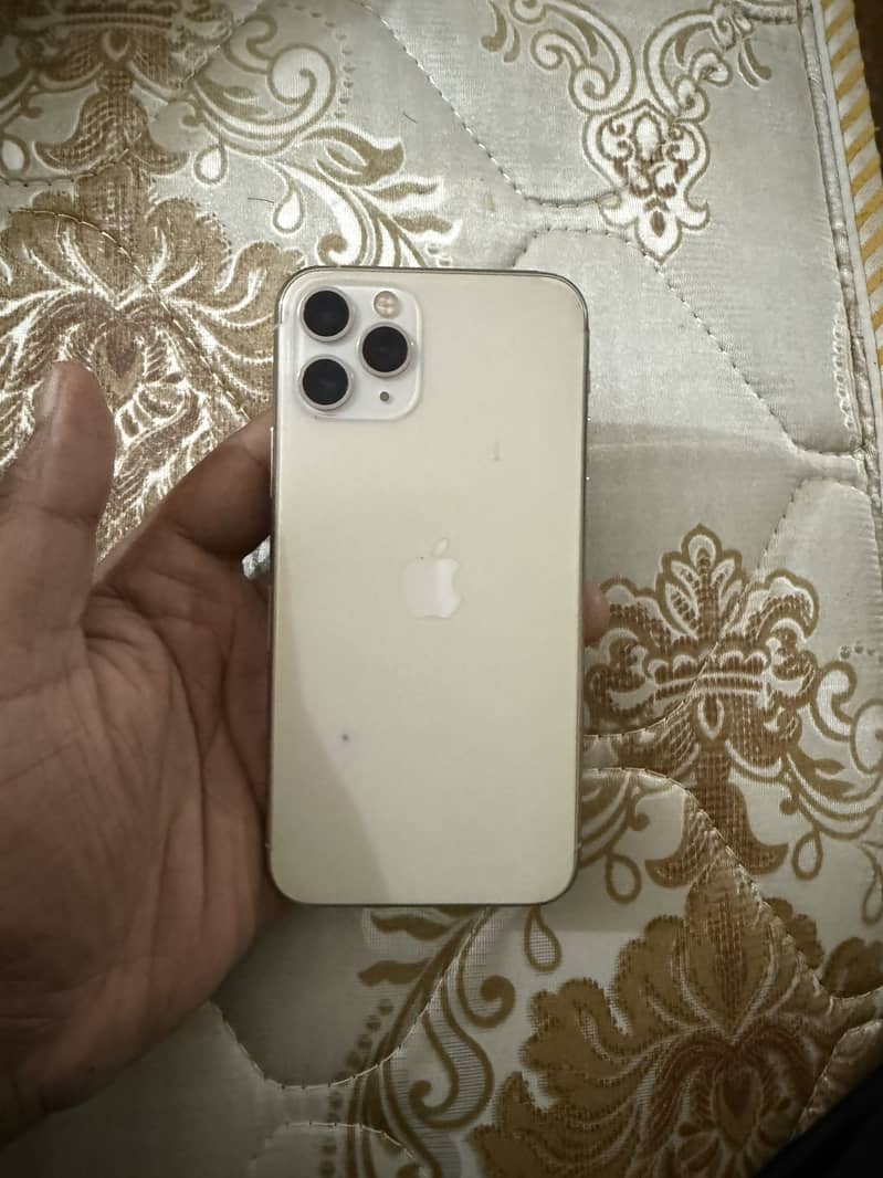 Iphone 11 pro 1