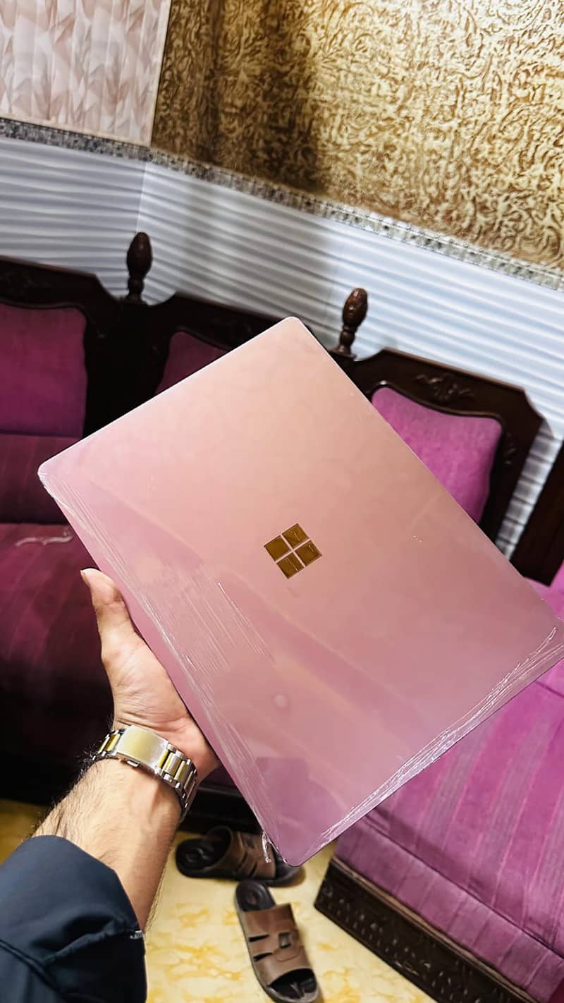 Microsoft Surface Laptop2 0