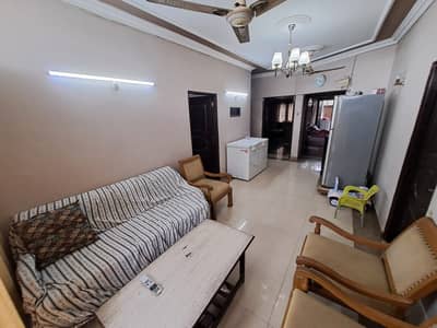 Prime Location 1650 Square Feet Spacious Flat Is Available In Gulistan-E-Jauhar For Sale