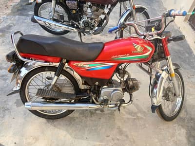 Honda cd 70 2016 (03195290139)