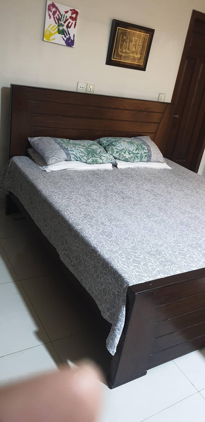 Double Bed King size 1
