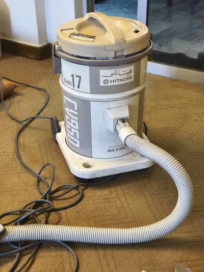Hitachi vacuum cleaner