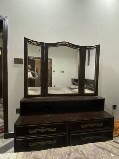 Dressing Beautiful 3 Mirror with Jambo drawers