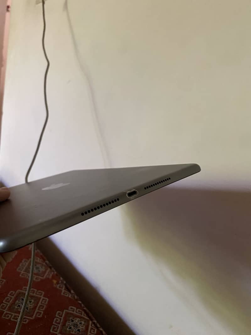IPad 8th Generation 2