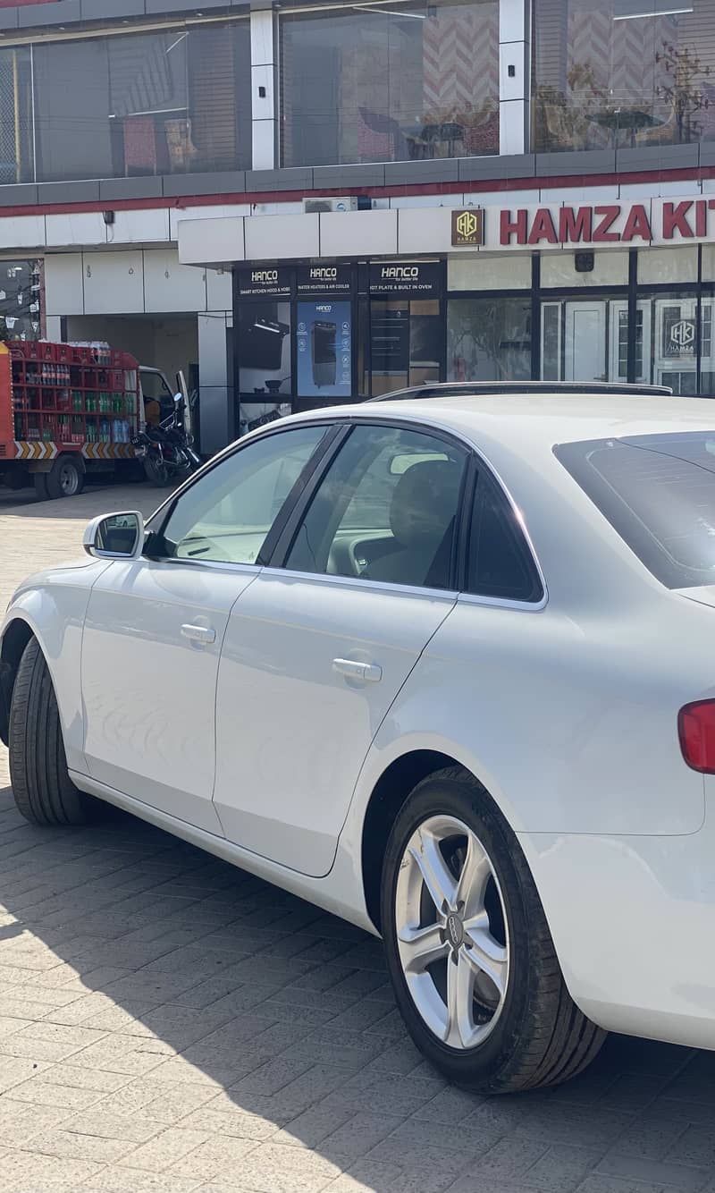 Audi A4 2