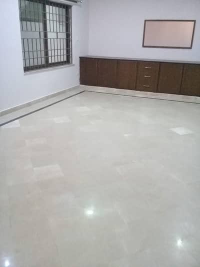 E11 clean ground 2bed