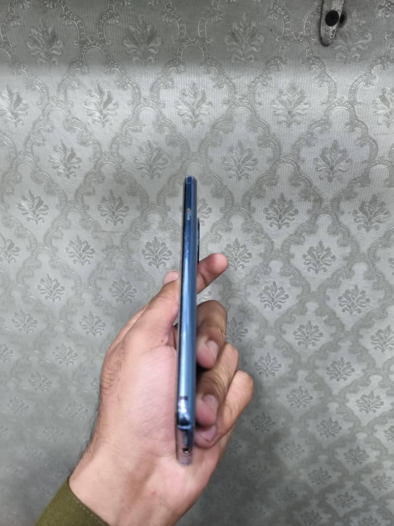 One plus 7T 3