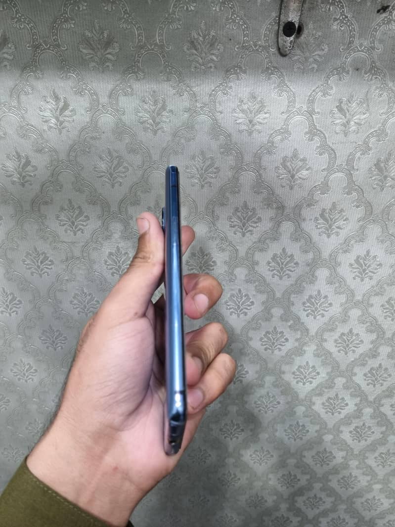 One plus 7T 4