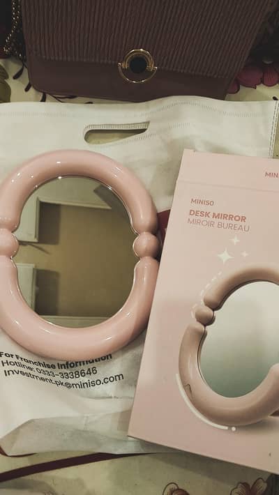 miniso mirror