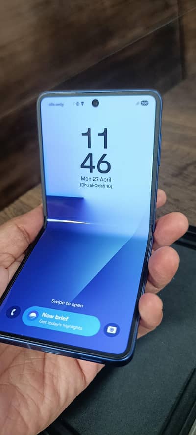 Samsung Z Flip 7  - New just Box Opened- Non PTA