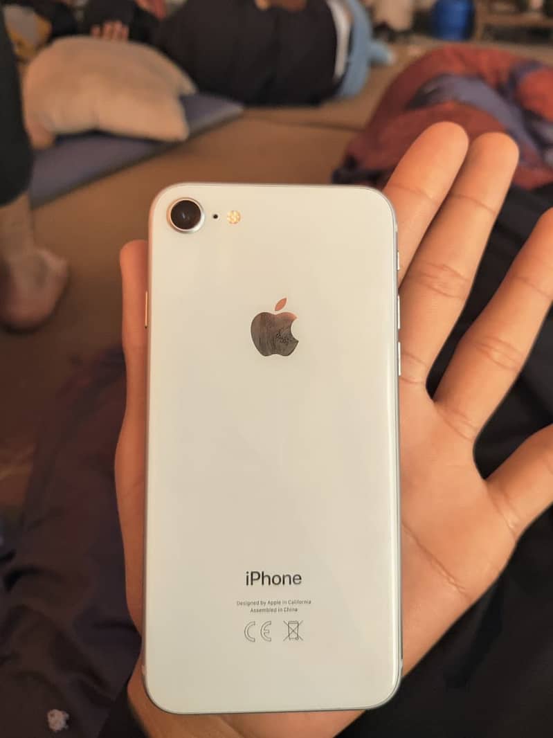 iPhone 8 7