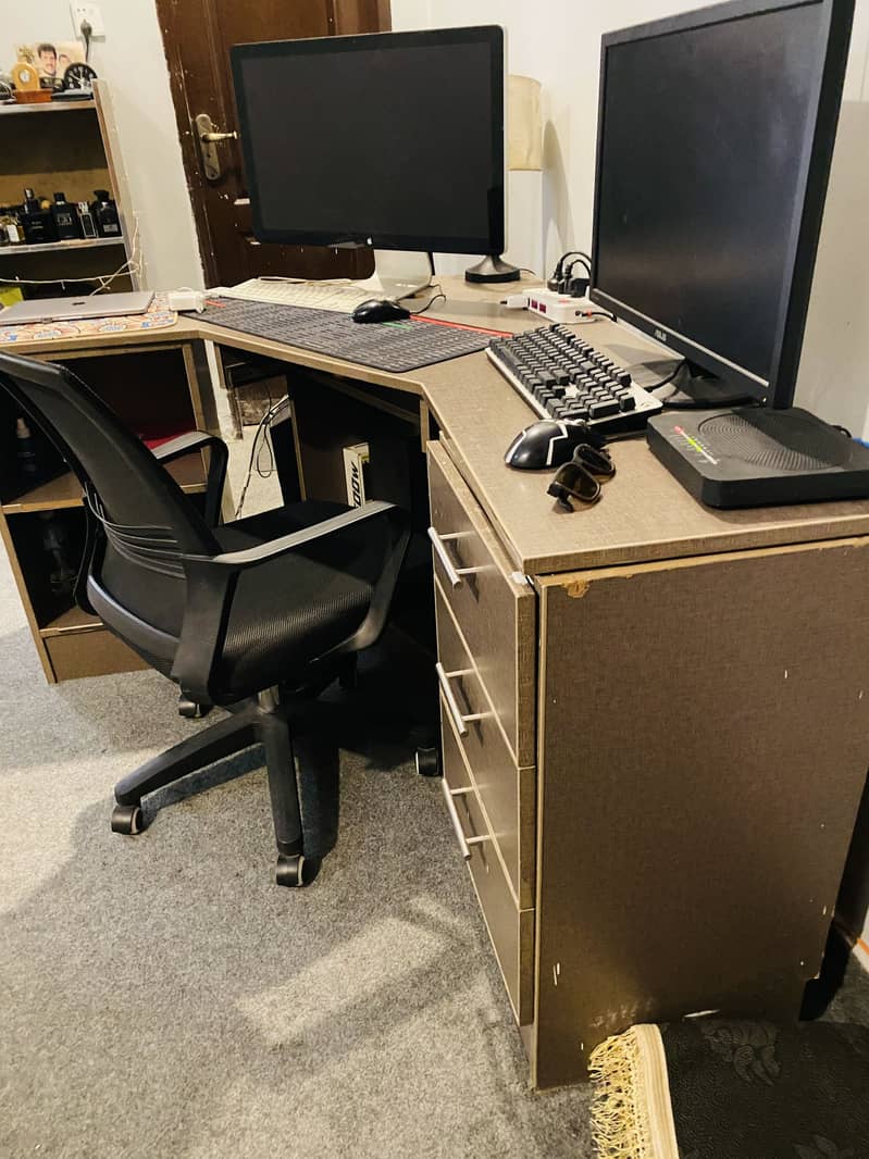 Custom made large computer table 0