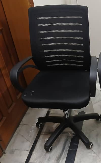 Office Computer Chairs. Good as New