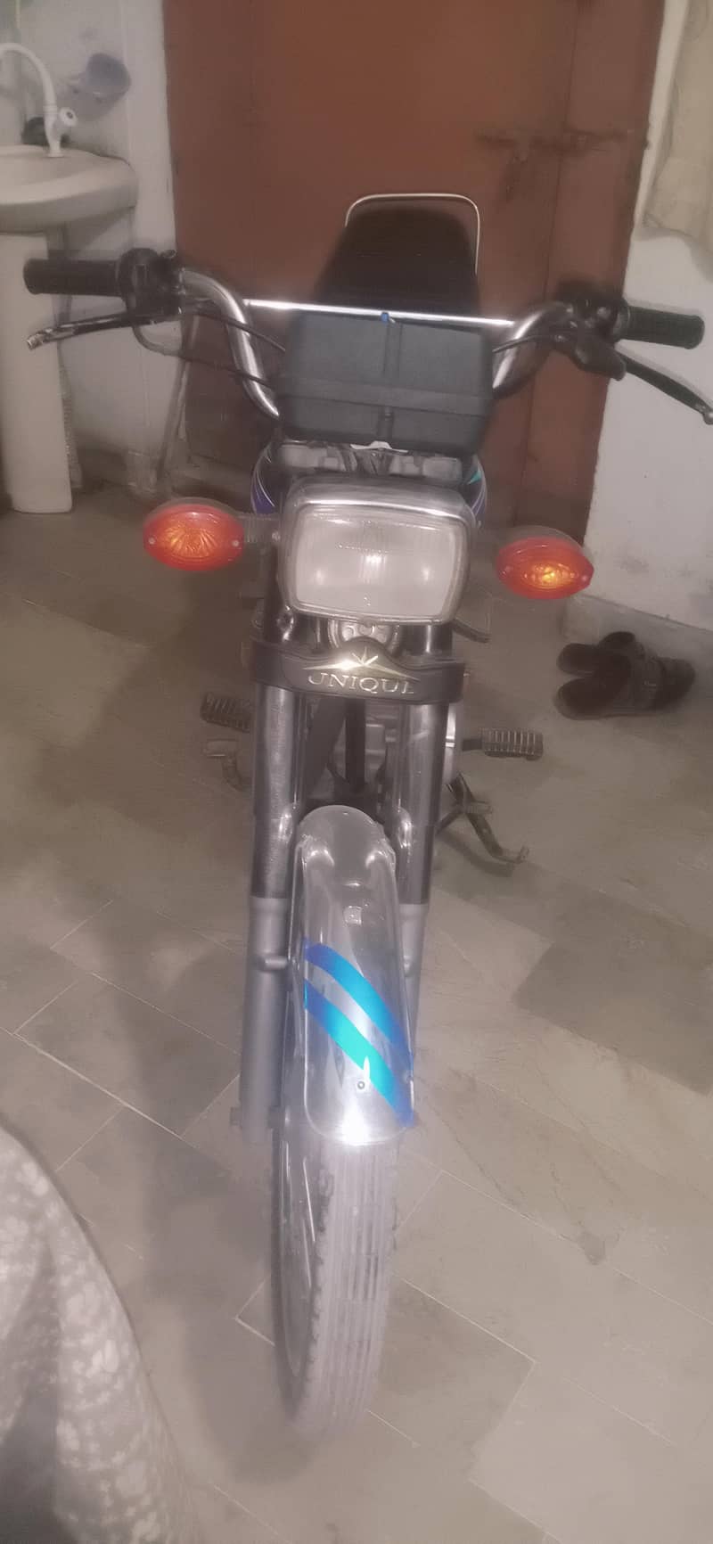 unique 125 4