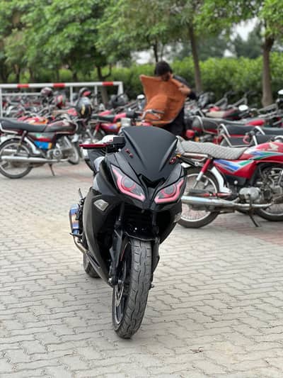 Kawasaki Ninja 400 cc 2 slender  only 7.50  lahk