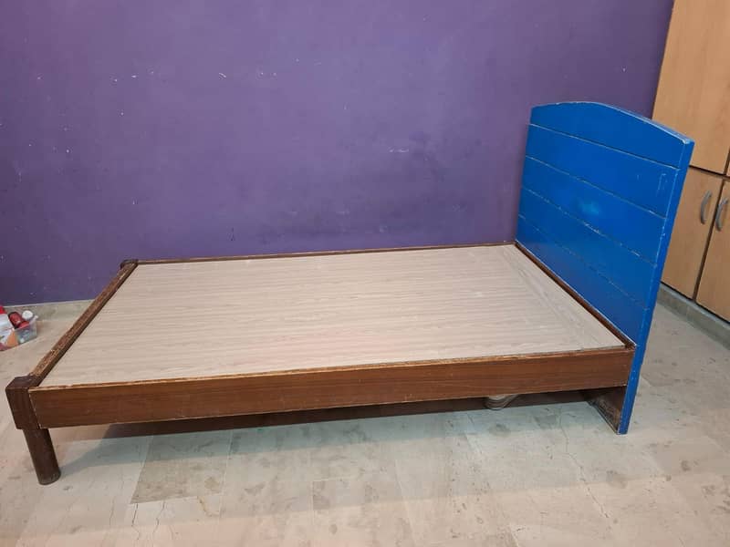 Single Bed 3.5 ft width, 7ft length 3